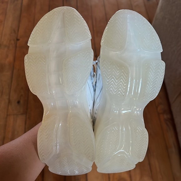 Steve Madden Women's Maxima Rhinestone Trainer Sneakers 9.5 M - Picture 6 of 7